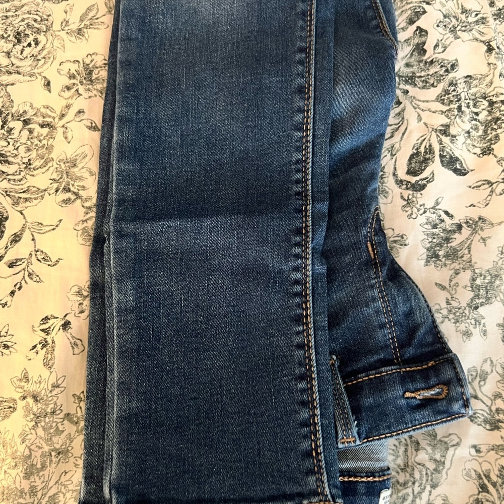 Jordache Super Skinny Dark Blue Jeans - Picture 3 of 5